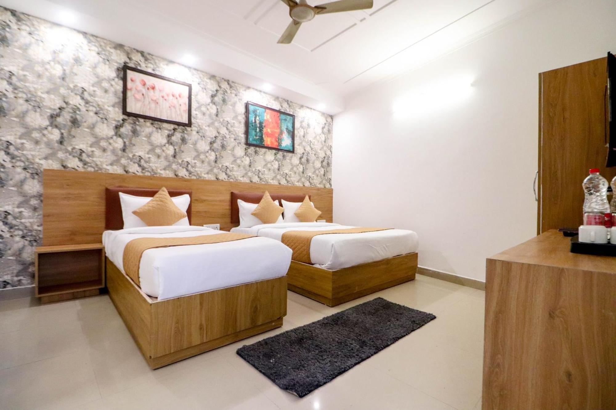 Hotel Stay Villa Delhi Airport ニューデリー エクステリア 写真