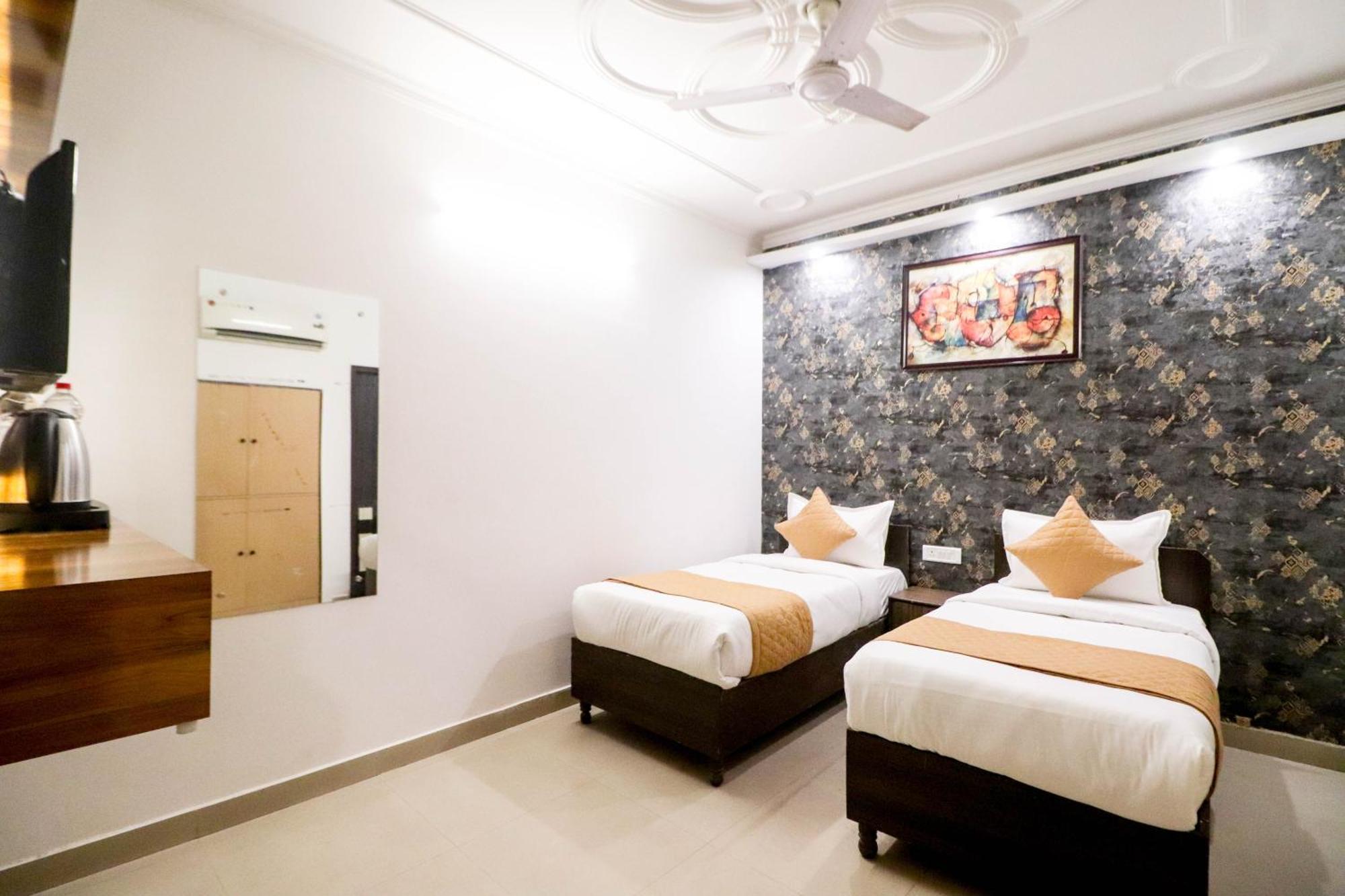 Hotel Stay Villa Delhi Airport ニューデリー エクステリア 写真